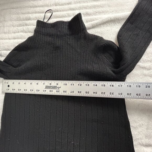 Nanette Lepore Women Black Ribbed 2Ply Cashmere Mock Neck Sweater Small Pullover - Picture 6 of 9